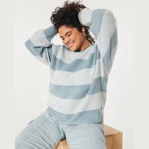 Hollister Crewneck Oversized Striped Sweater Blue Gray XS Juniors